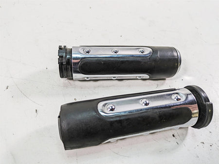 2009 Harley Dyna FXDFSE CVO Fat Bob Ironside Hand Grip Set 56971-07 56972-07 {{ shop.shopifyCountryName }} - Mototech271