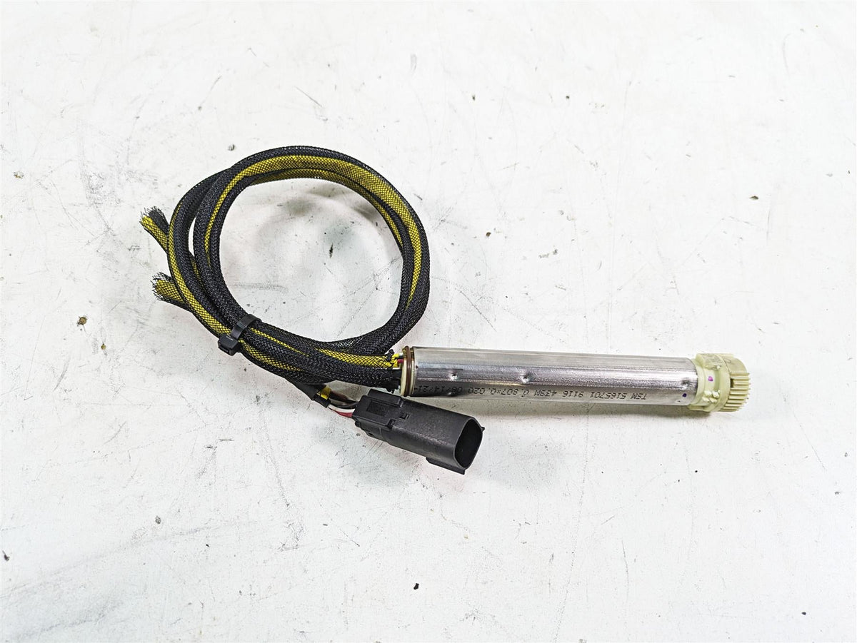 2010 Harley Touring FLHTCU Electra Glide E-Throttle Sensor - Read 32305-08B {{ shop.shopifyCountryName }} - Mototech271
