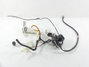 2014 Harley Touring FLHXS Street Glide Sp Fuel Petrol Pump - For Parts 62908-08 | Mototech271