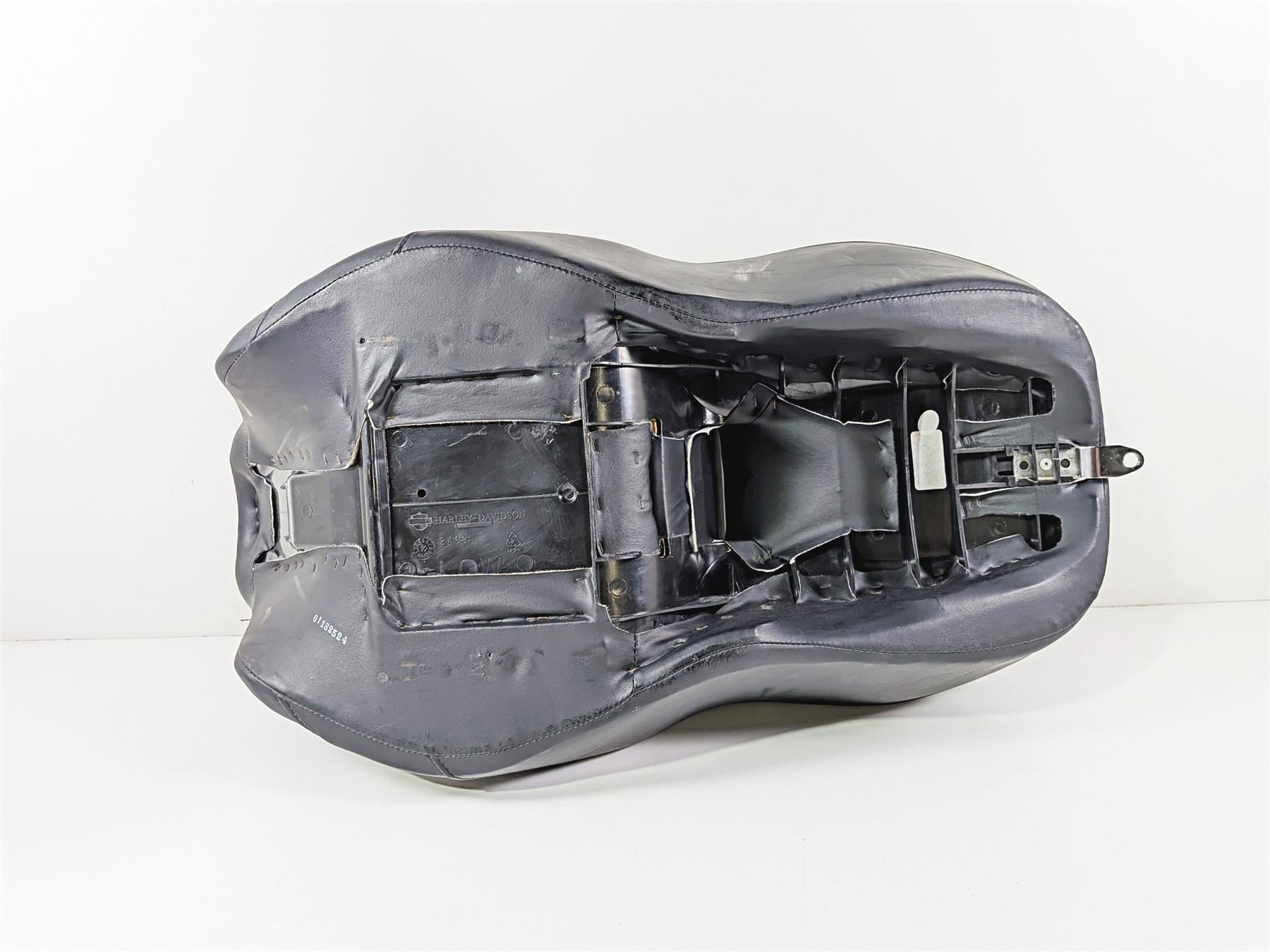 2018 Harley Touring FLHTCU Electra Glide Seat Saddle Low 52000033-Mototech271
