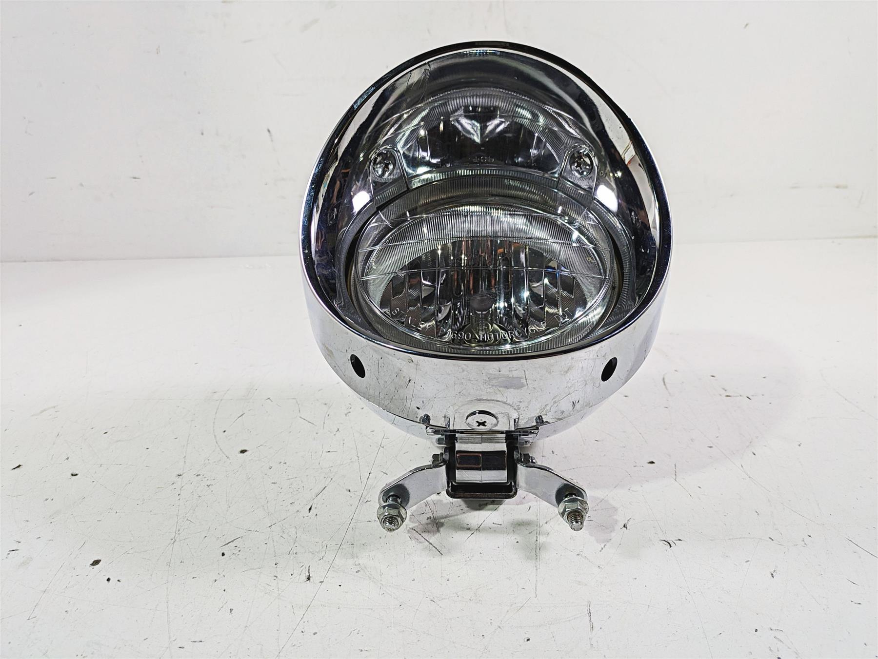 2002 Honda VTX1800 Retro Headlight Head Light & Housing Set 33120-MCH-671 {{ shop.shopifyCountryName }} - Mototech271