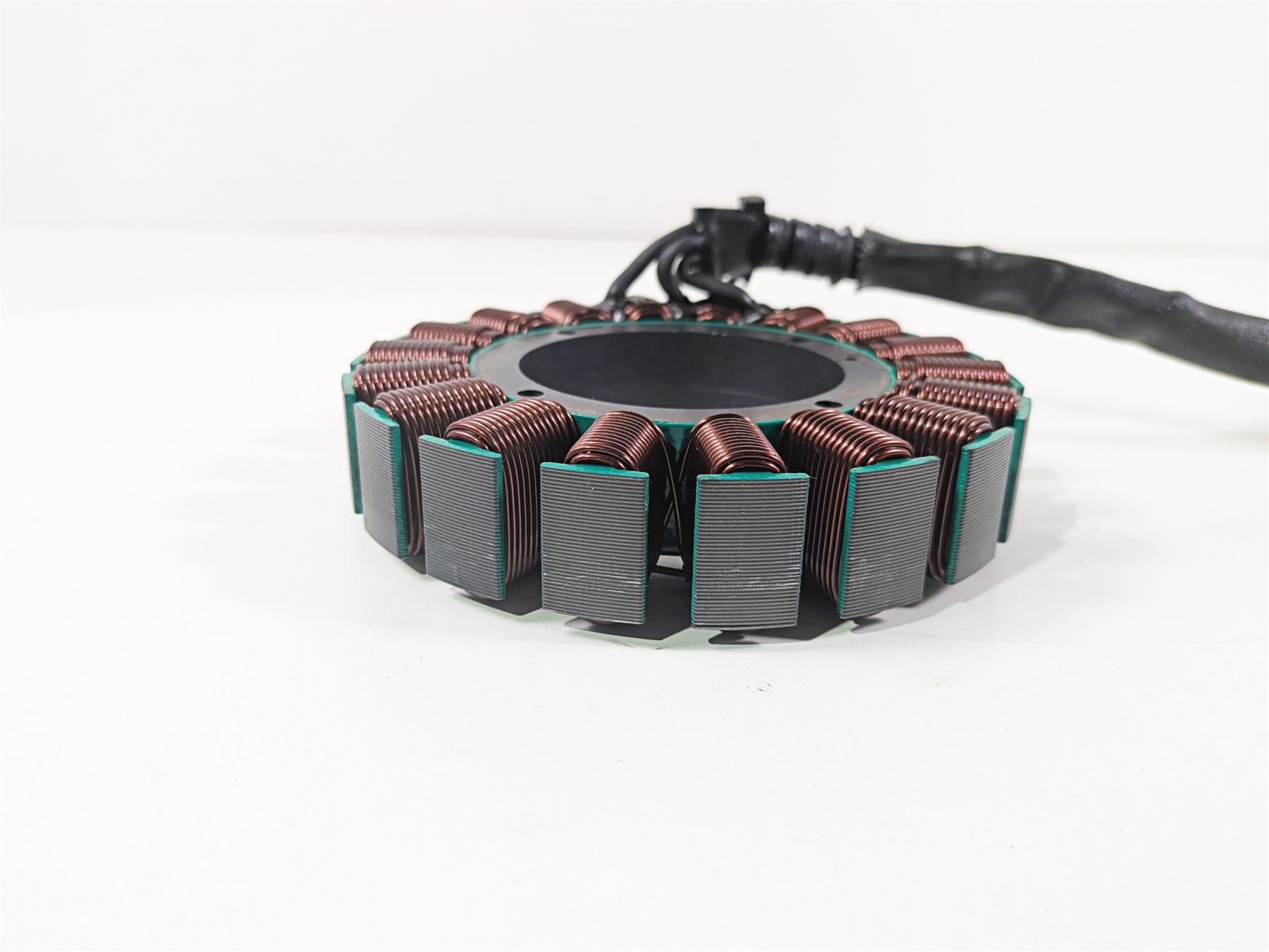 2001 Harley Touring FLHX Street Glide Stator Alternator Generator 29987-99B {{ shop.shopifyCountryName }} - Mototech271
