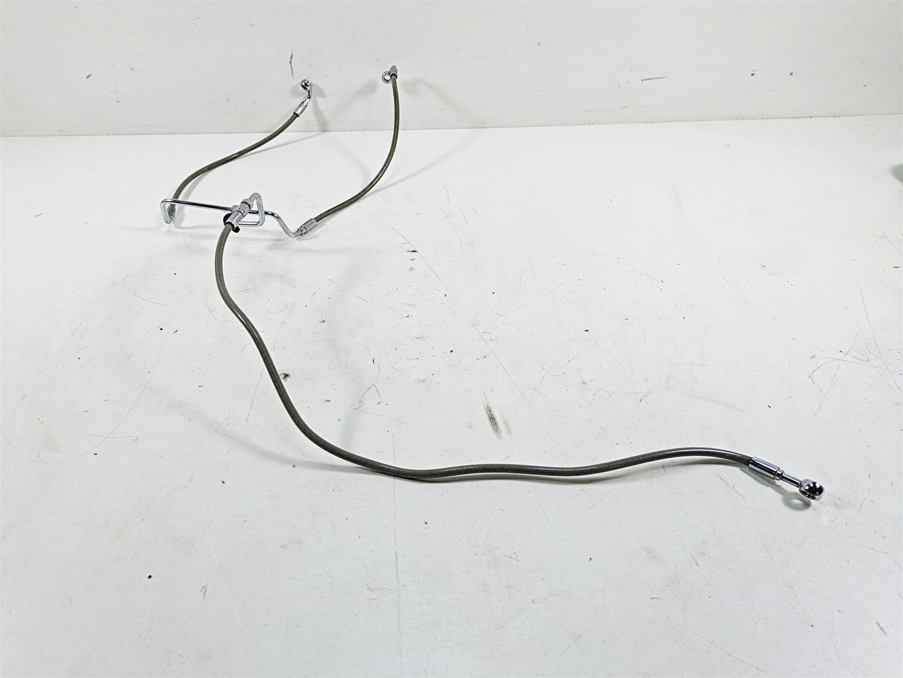 2019 Harley Touring FLHX Street Glide Non Abs Front Brake Line Approx 6" Longer {{ shop.shopifyCountryName }} - Mototech271