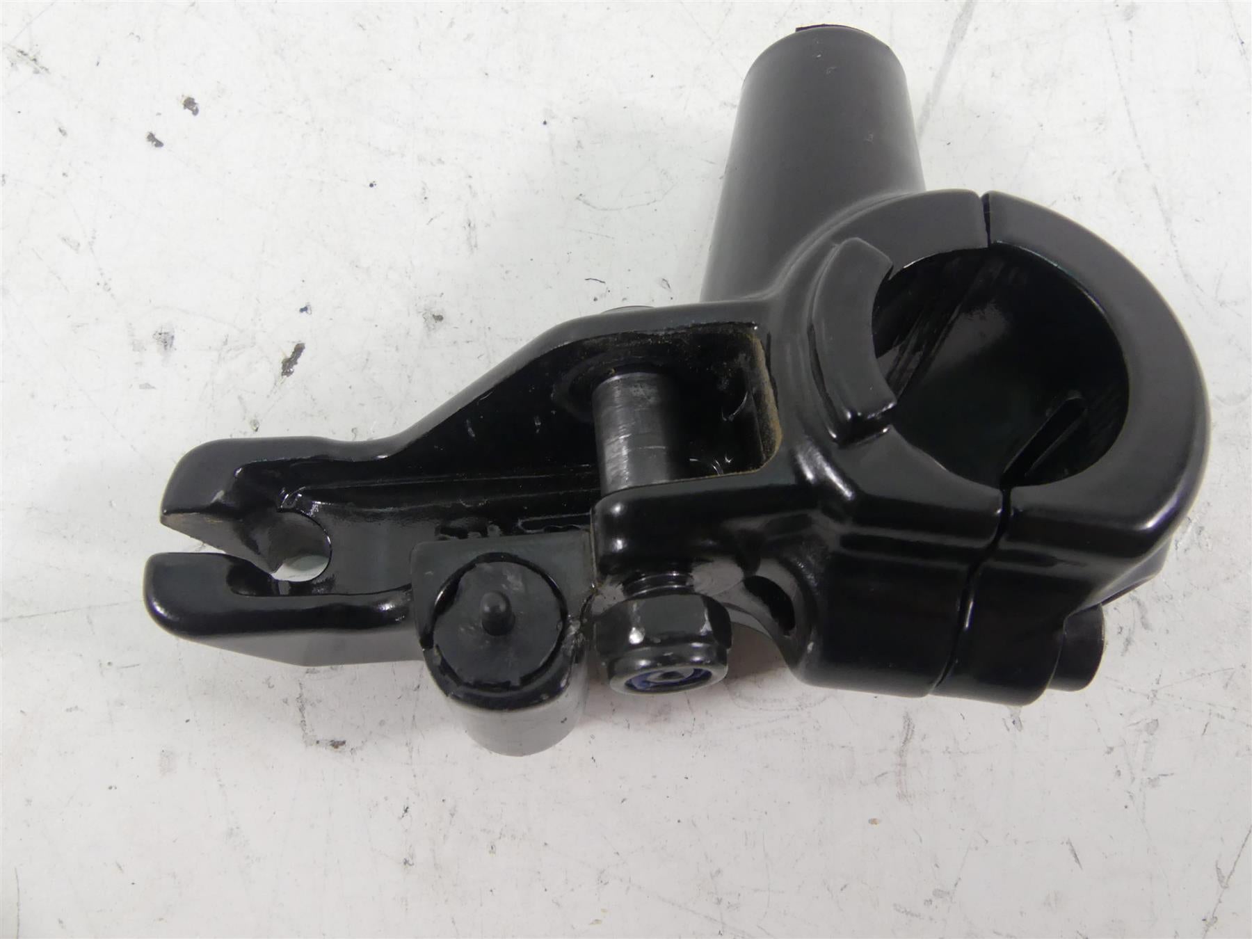 2016 Indian Scout Sixty Clutch Lever Perch 1020779 {{ shop.shopifyCountryName }} - Mototech271