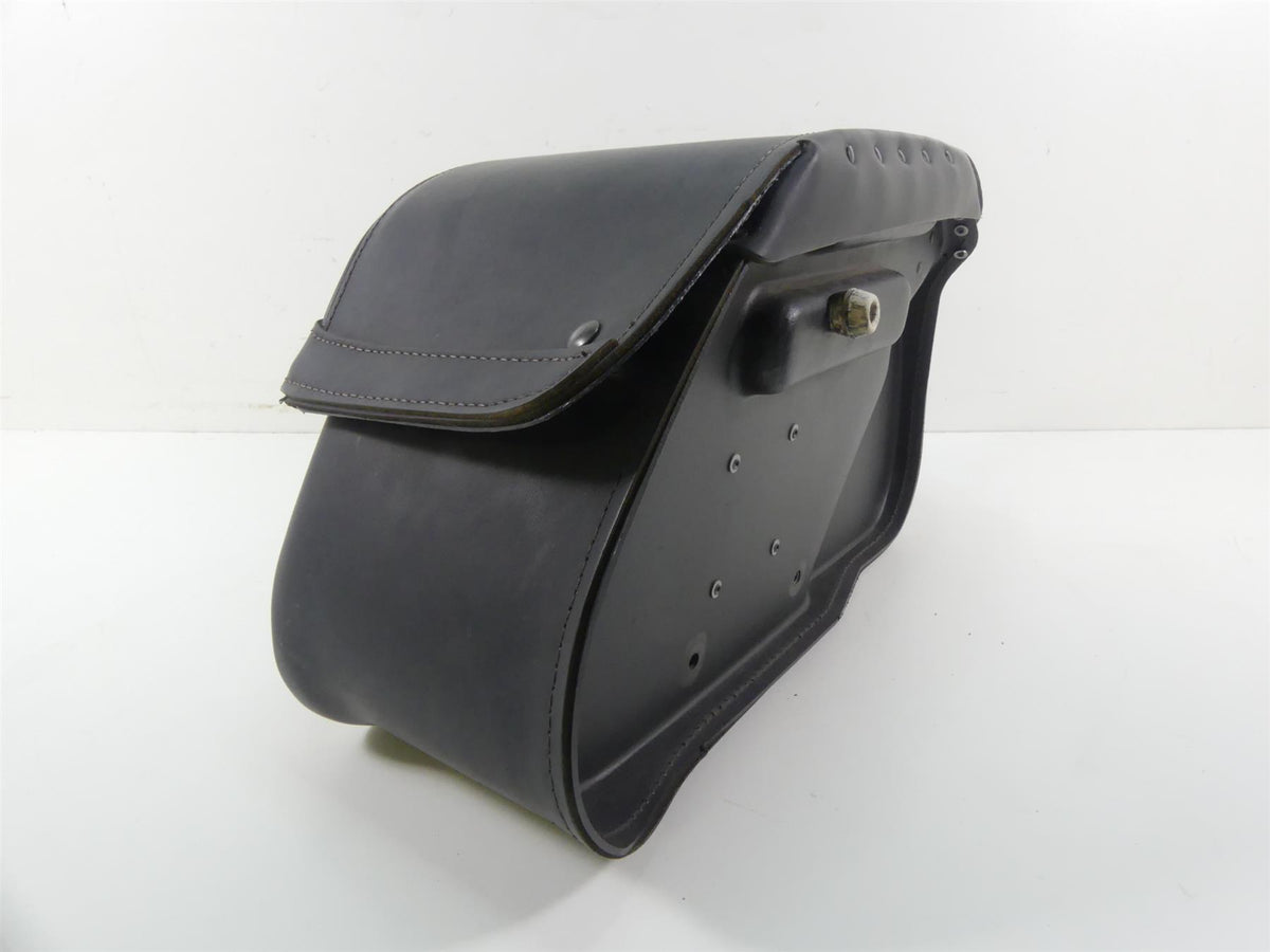 2007 Honda VTX1800 T1 Left Saddlebag Saddle Bag 08L56-MCV-100F 08L56-MCV-10042 {{ shop.shopifyCountryName }} - Mototech271