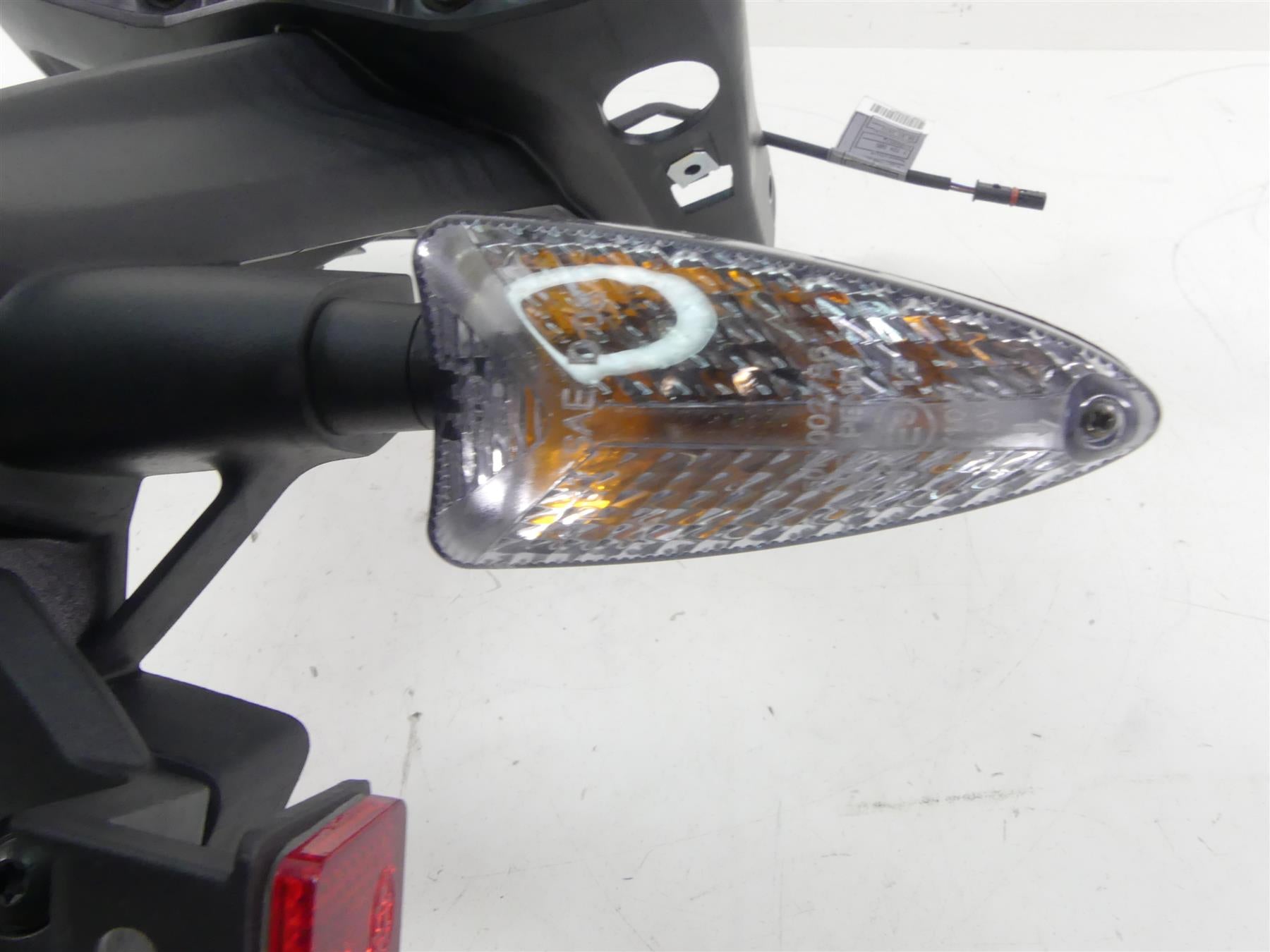 2016 BMW R1200RS K54 License Plate Holder Rear Blinker Set 46628533757 {{ shop.shopifyCountryName }} - Mototech271