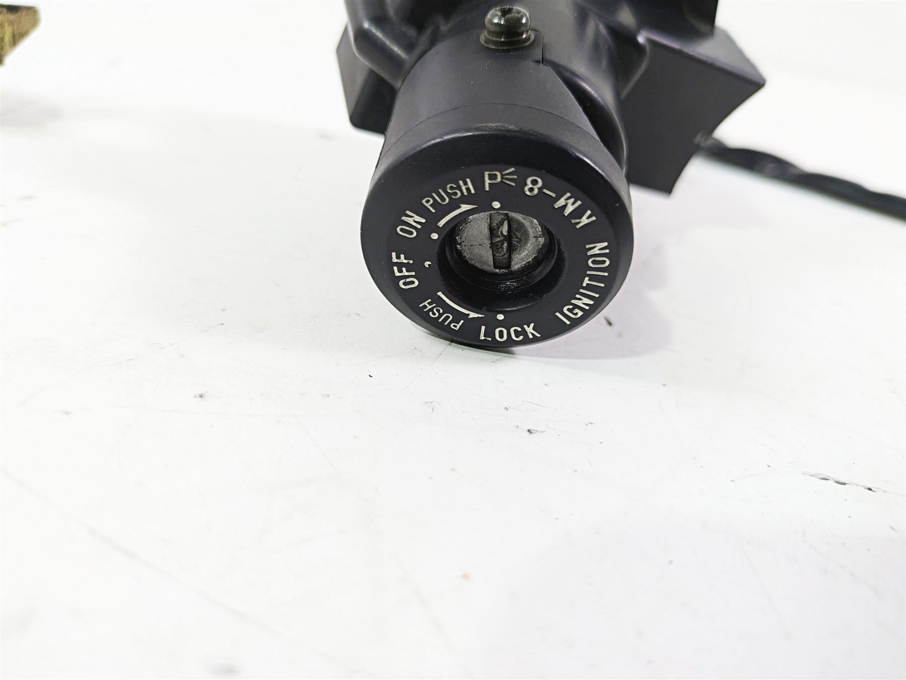 2005 Kawasaki ZX12R Ninja Ignition Switch Key Lock Tank Cap Set 27005-5130 {{ shop.shopifyCountryName }} - Mototech271