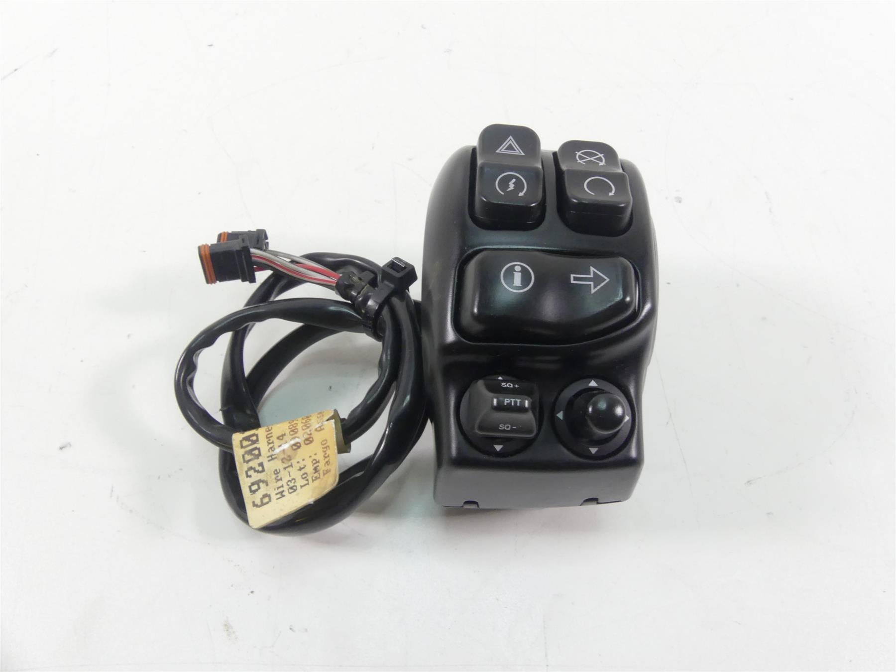 2014 Harley Touring FLHTK Electra Glide Right Hand Control Switch 71500129C {{ shop.shopifyCountryName }} - Mototech271