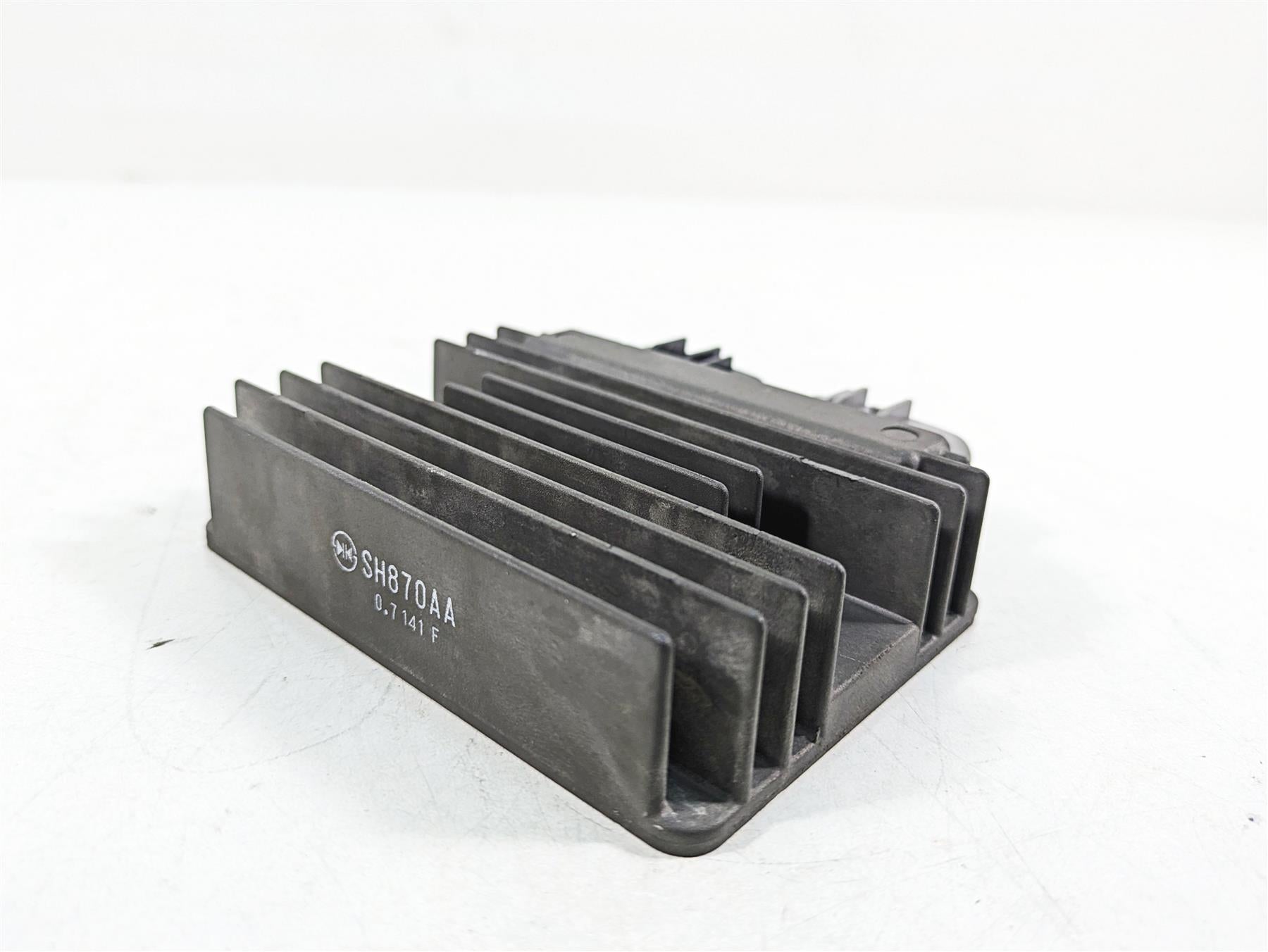 2021 Aprilia RS660 Rectifier Voltage Regulator SH870AA 1A012332 {{ shop.shopifyCountryName }} - Mototech271