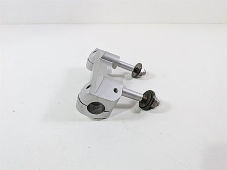 2006 Yamaha XVZ1300 Royal Star Handle Bar Riser Holder Carrier 1D6-23442-00 {{ shop.shopifyCountryName }} - Mototech271