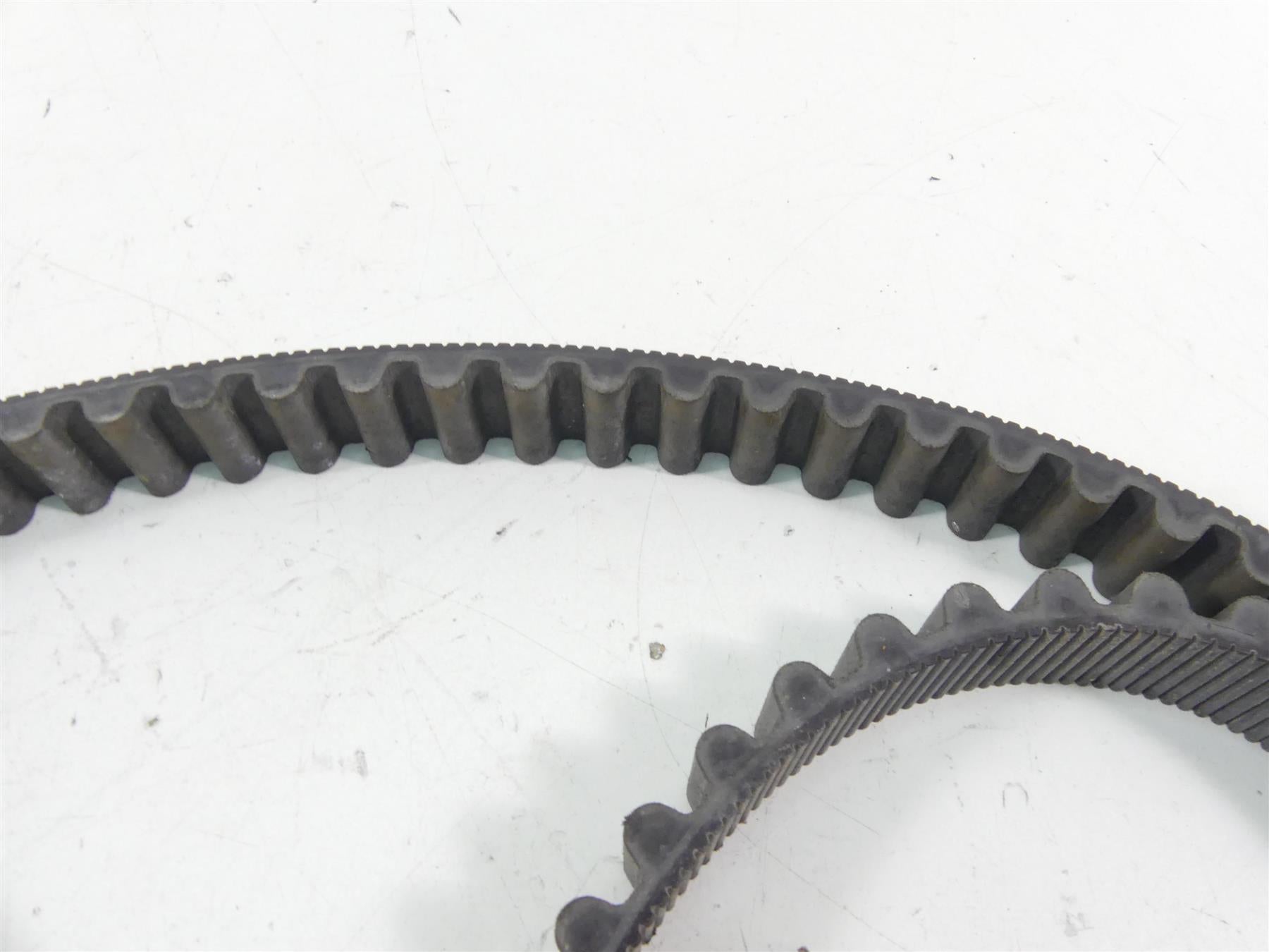 2012 Harley Touring FLHTK Electra Glide Rear Drive Belt 140T 1" 40024-09A {{ shop.shopifyCountryName }} - Mototech271