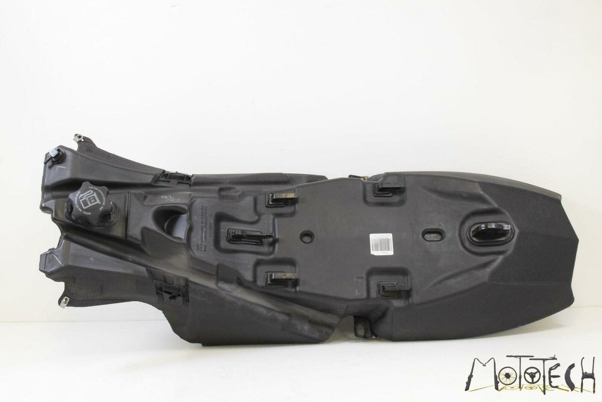 2013 Ski-Doo Summit SP 800R ETEC Fuel Gas Petrol Tank Reservoir 513033667 {{ shop.shopifyCountryName }} - Mototech271