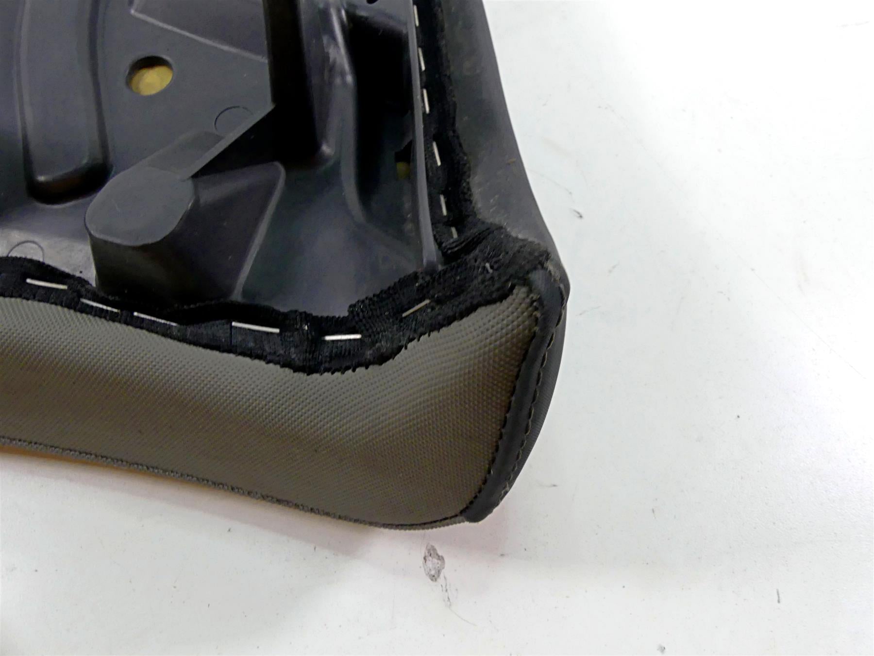 2009 BMW R1200GS K255 Adv Rear Seat Saddle Black Rally Gray 52538531538 {{ shop.shopifyCountryName }} - Mototech271