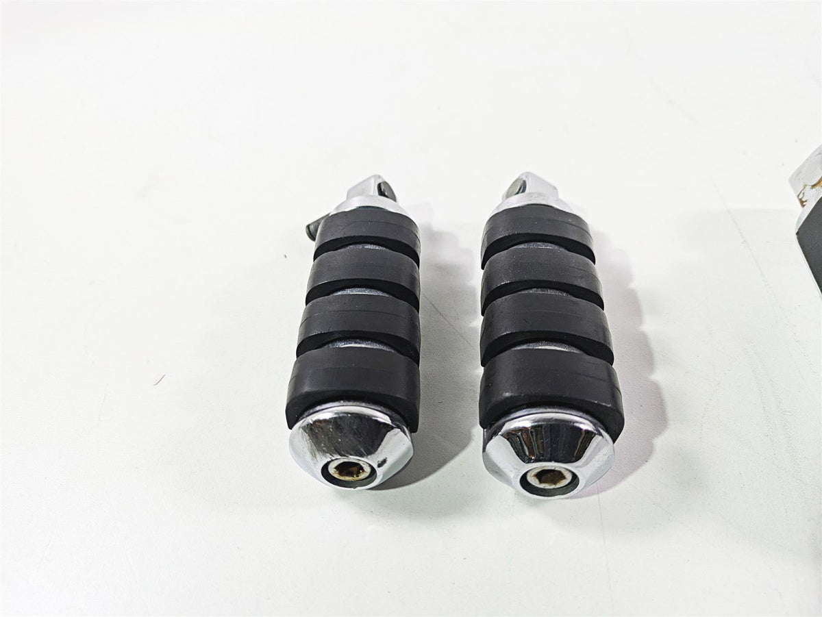 2008 Suzuki M109R VZR1800 Kuryakyn Small Iso Foot Peg Footpeg Footrest Set {{ shop.shopifyCountryName }} - Mototech271