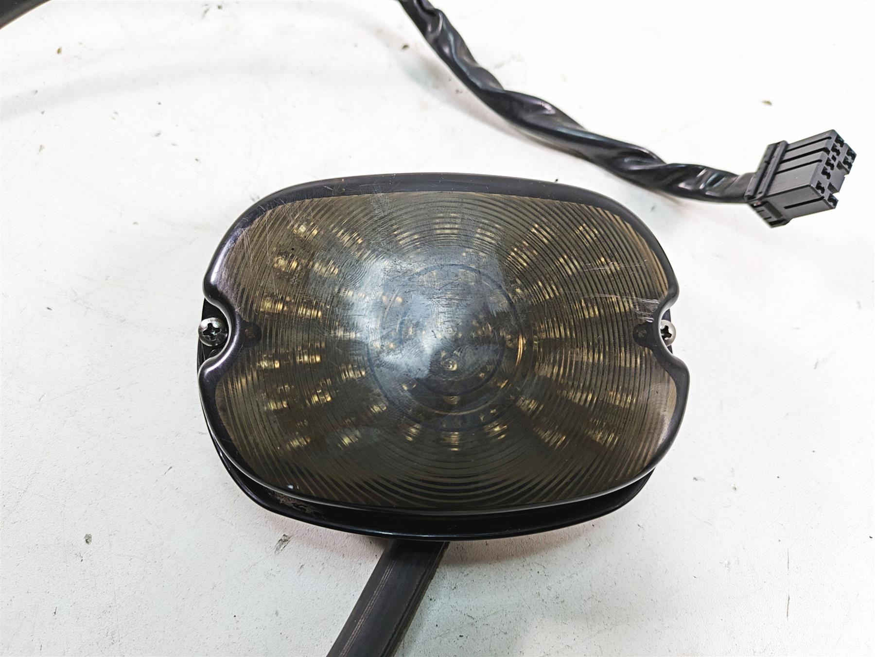 2005 Harley Dyna FXDL Low Rider Smoked Taillight Turn Signal & Wiring {{ shop.shopifyCountryName }} - Mototech271