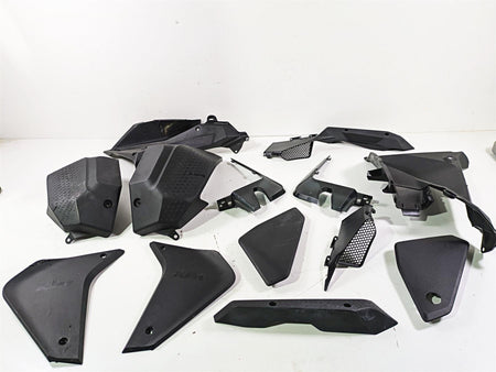 2022 KTM 1290 Super Adventure S Plastic Infill Cover Fairing Set 61908061100 {{ shop.shopifyCountryName }} - Mototech271