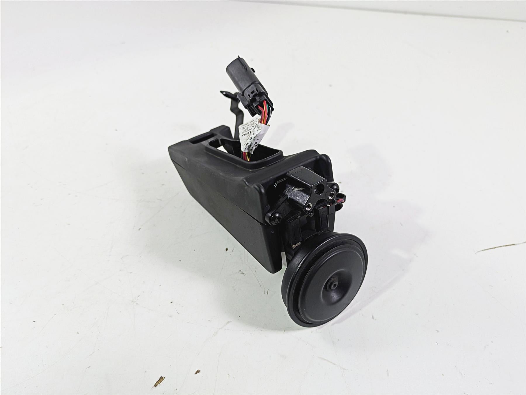 2022 Harley FXLRS Softail Low Rider Horn & Wiring Box USB Port 69201654 {{ shop.shopifyCountryName }} - Mototech271