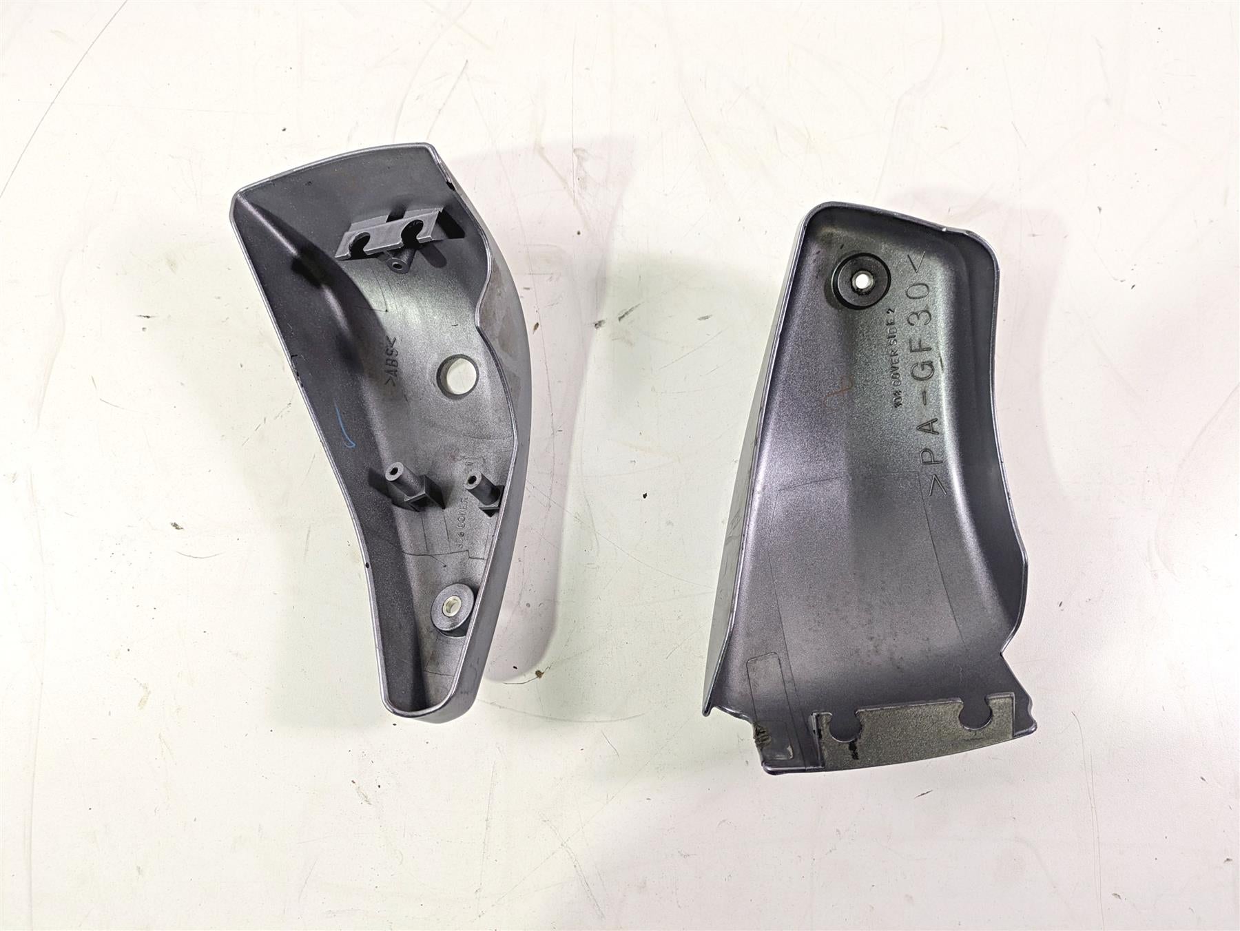2008 Yamaha XVS1300 V-Star Tourer Side Cover Fairing Cowl Set 3D8-21711-00 {{ shop.shopifyCountryName }} - Mototech271