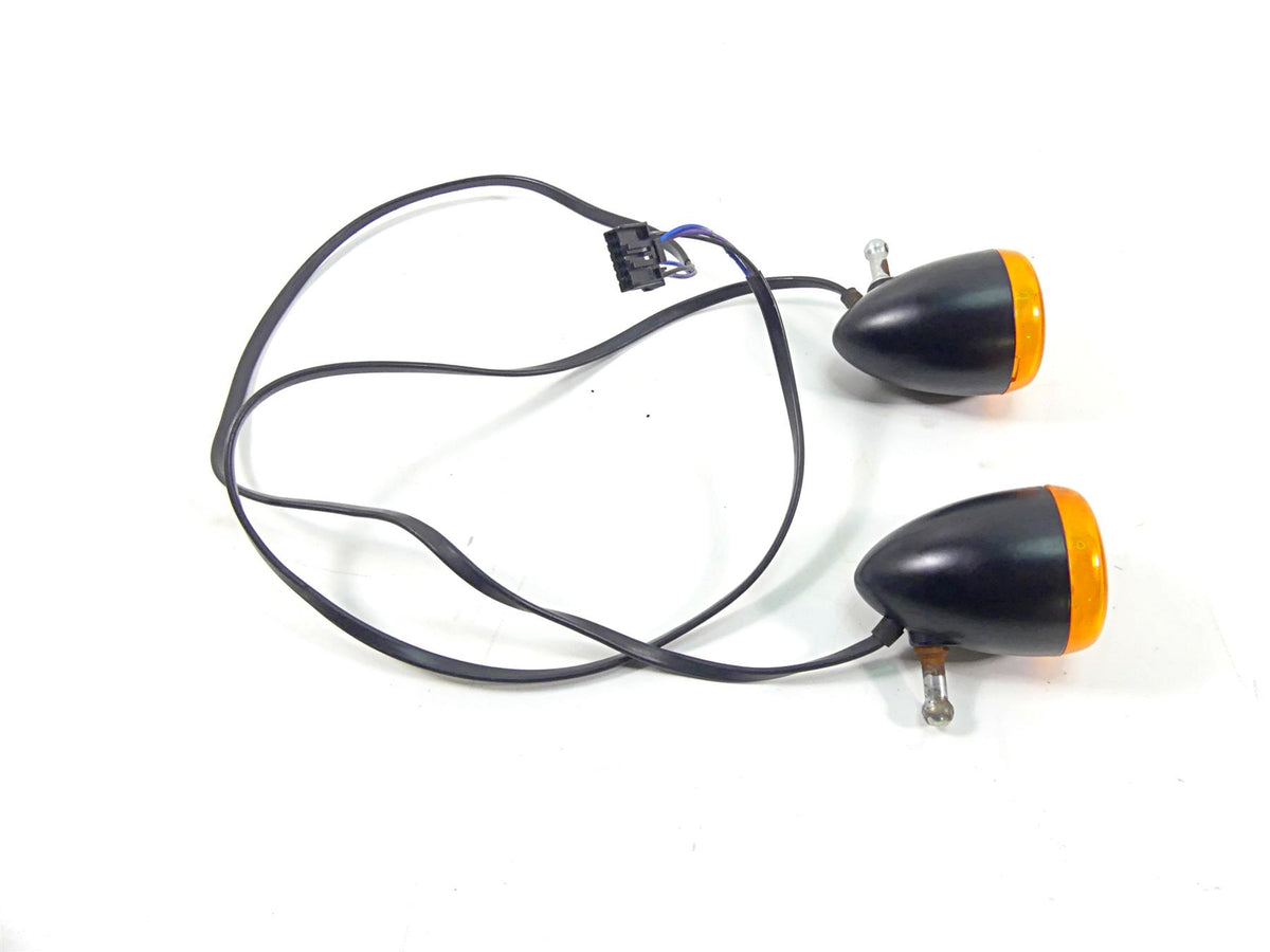 2009 Harley XR1200 Sportster Front Blinker Turn Signal Set 68804-06 {{ shop.shopifyCountryName }} - Mototech271