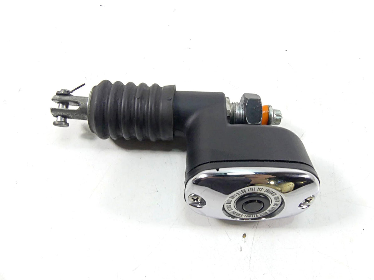 2007 Harley Touring FLHRSE CVO Road King Rear Brake Master Cylinder 41782-05C {{ shop.shopifyCountryName }} - Mototech271
