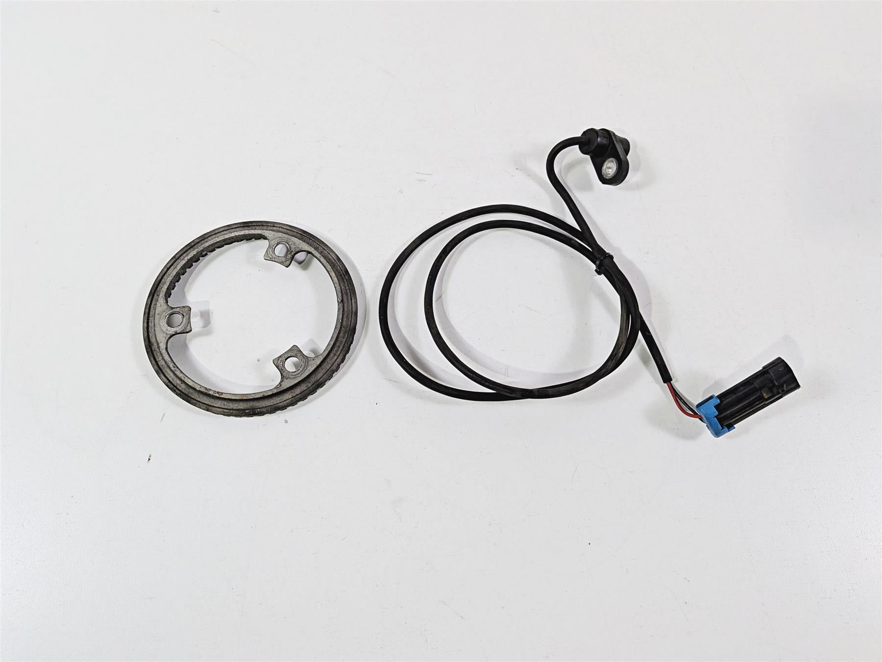 2013 Victory Vision Tour Front Abs Brake Wheel Speed Sensor 4013251 4081069 {{ shop.shopifyCountryName }} - Mototech271
