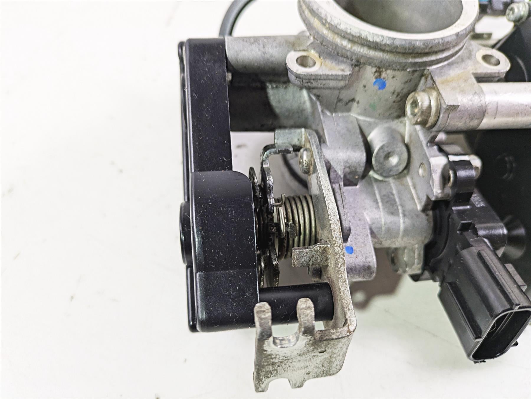 2012 Yamaha XT1200 Super Tenere Throttle Body Bodies 23P-13750-00-00 {{ shop.shopifyCountryName }} - Mototech271