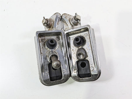 2012 Yamaha XT1200 Super Tenere Front Footpeg Foot Peg Set 23P-27451-00-00 {{ shop.shopifyCountryName }} - Mototech271