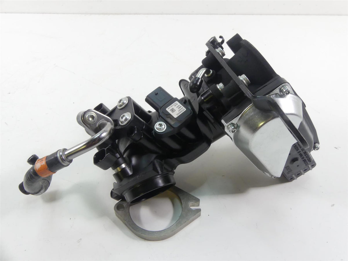 2019 Harley FLHC Softail Heritage Mikuni Throttle Body Fuel Injection 27300122 {{ shop.shopifyCountryName }} - Mototech271