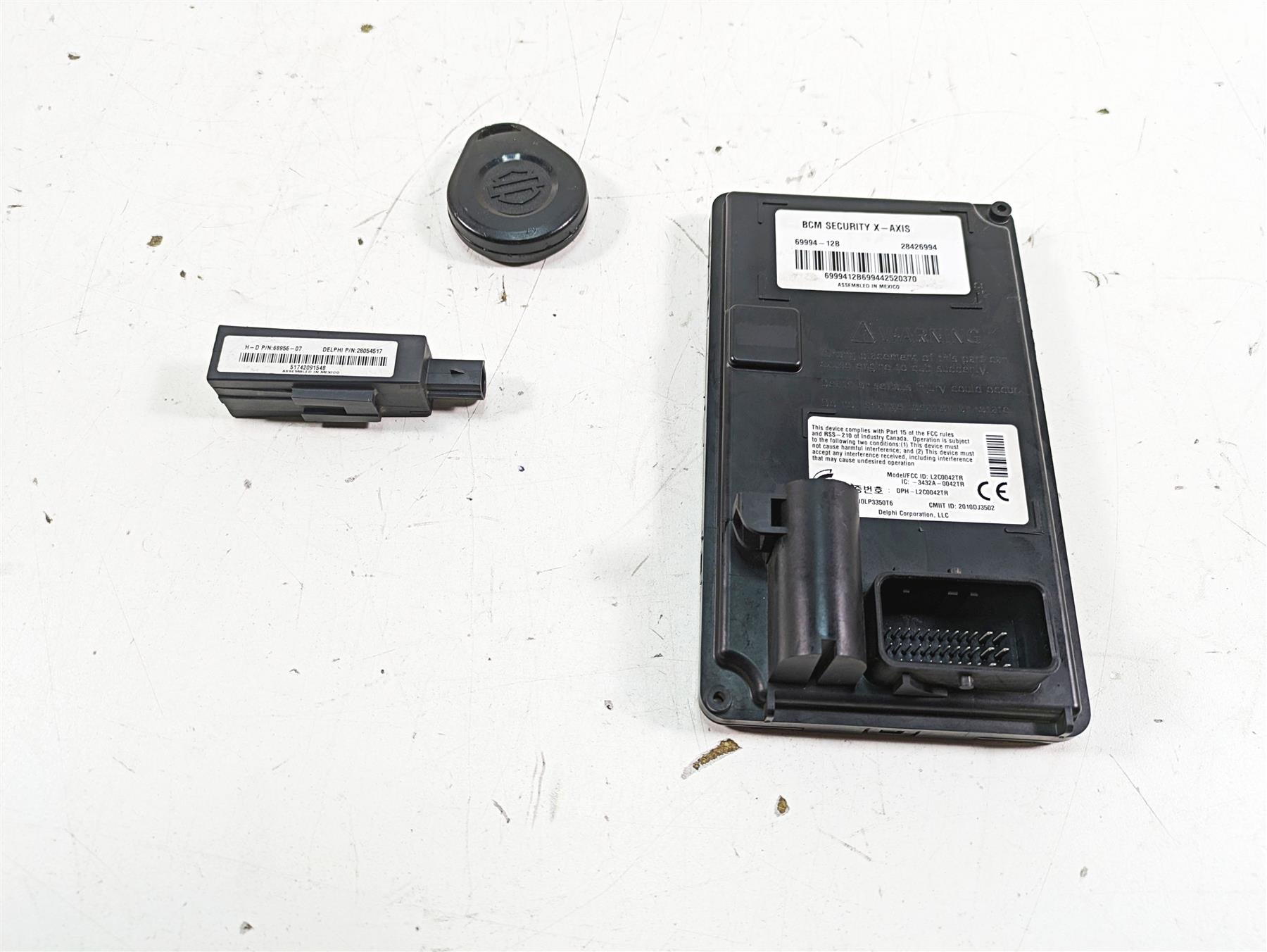 2015 Harley Touring FLHXS Street Glide Bcm Body Control Module + Fob 69994-12B {{ shop.shopifyCountryName }} - Mototech271