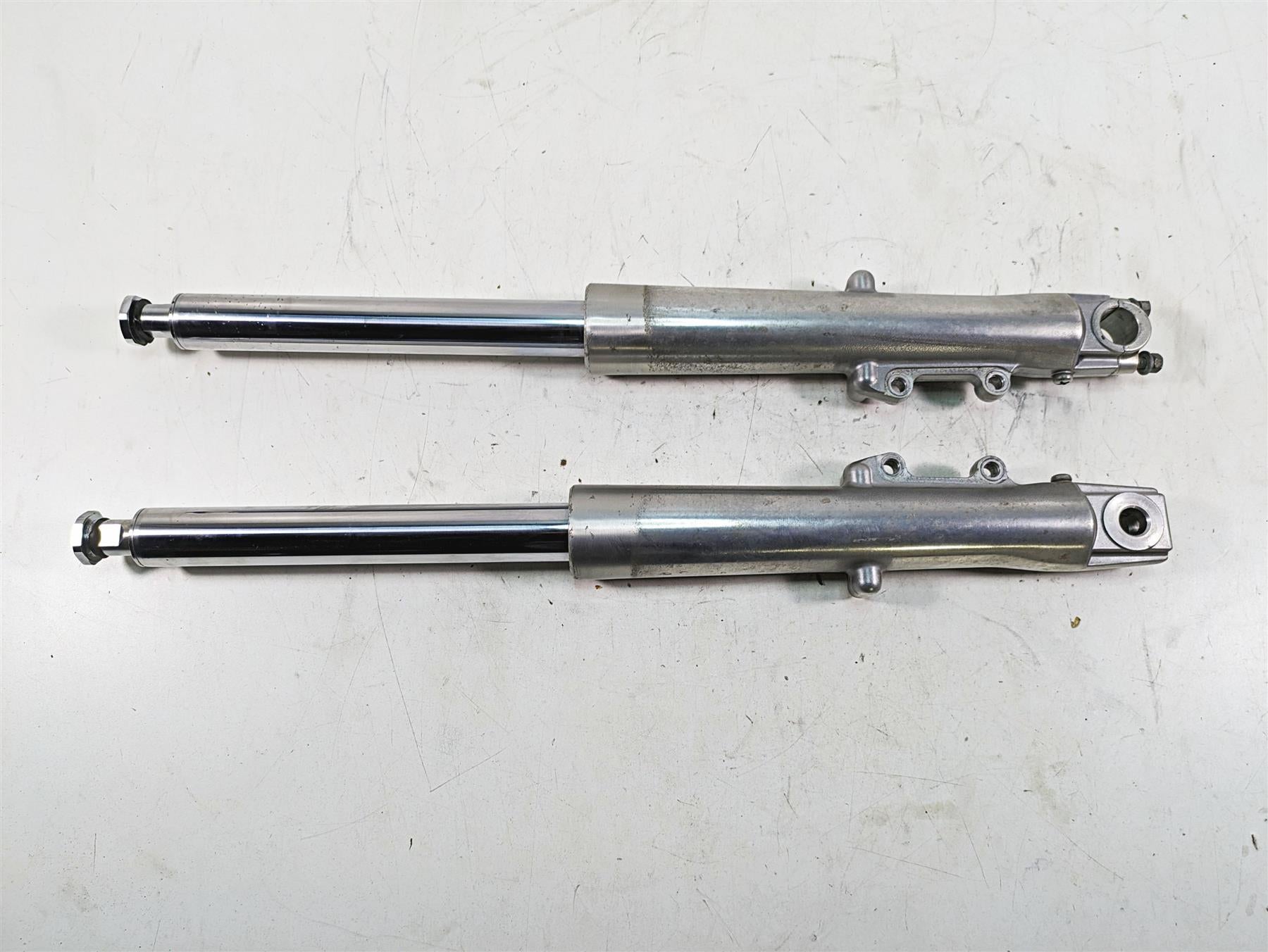 2009 Harley Touring FLHTCU Electra Glide Front Fork Leg Set 41mm - Read 46495-09 | Mototech271