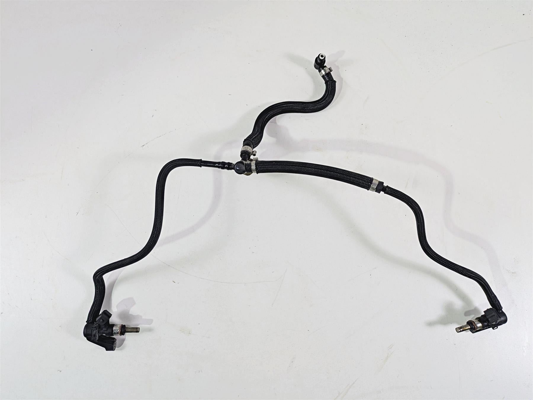 2016 BMW R1200RT K52 Fuel Injectors & Distributor Lines 13538556862 13617672335