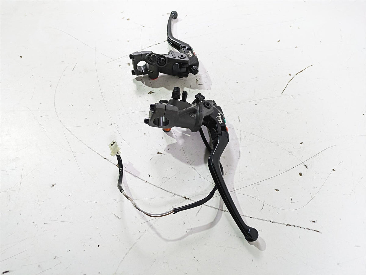 2017 Ducati Monster 1200 S Brembo Radial Clutch & Brake Master Cylinder RCS15 RCS17 Corsa Corta 110A26340 {{ shop.shopifyCountryName }} - Mototech271