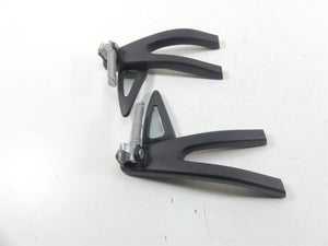 2009 Buell 1125 CR Rear Passenger Footpeg Foot Peg Set N0055.2ADZT N0054.2ADZT