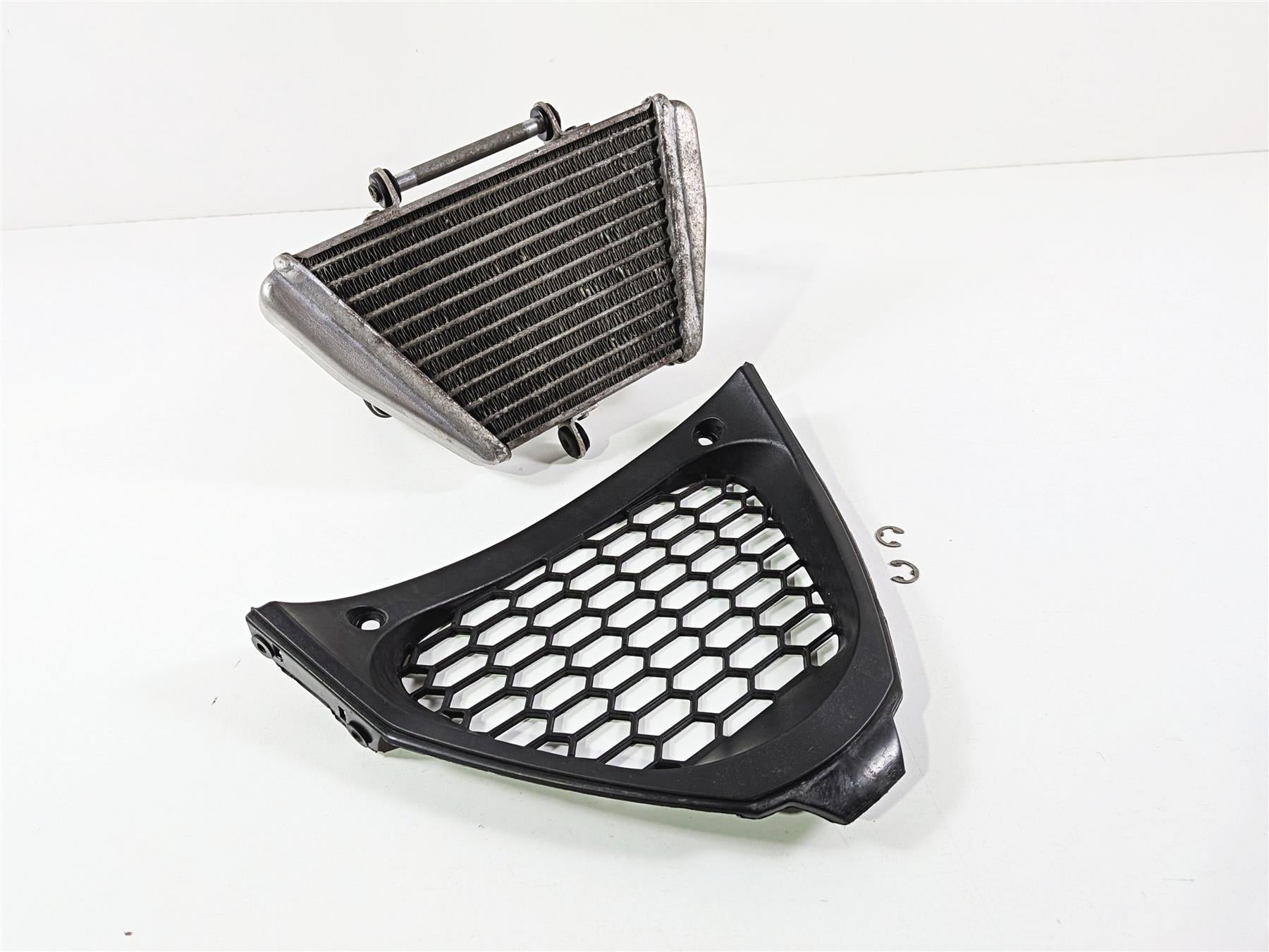 2014 Aprilia RSV4 RR Factory Oil Cooler & Lines Set 858790 {{ shop.shopifyCountryName }} - Mototech271