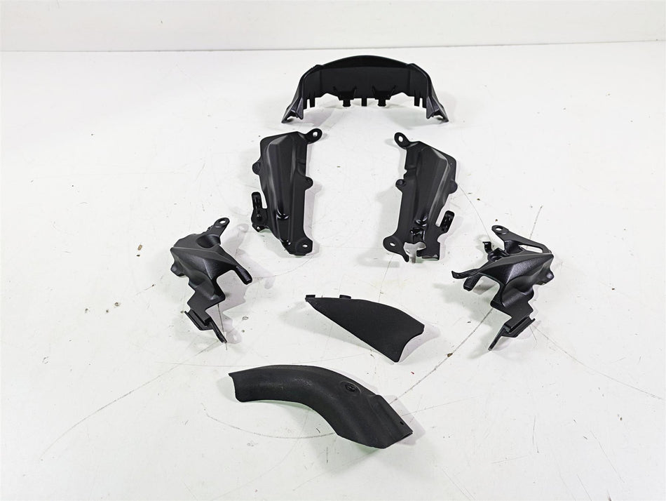 2019 Triumph Speed Triple RS 1050 Chassis Frame Infill Covers Set T2100398 {{ shop.shopifyCountryName }} - Mototech271