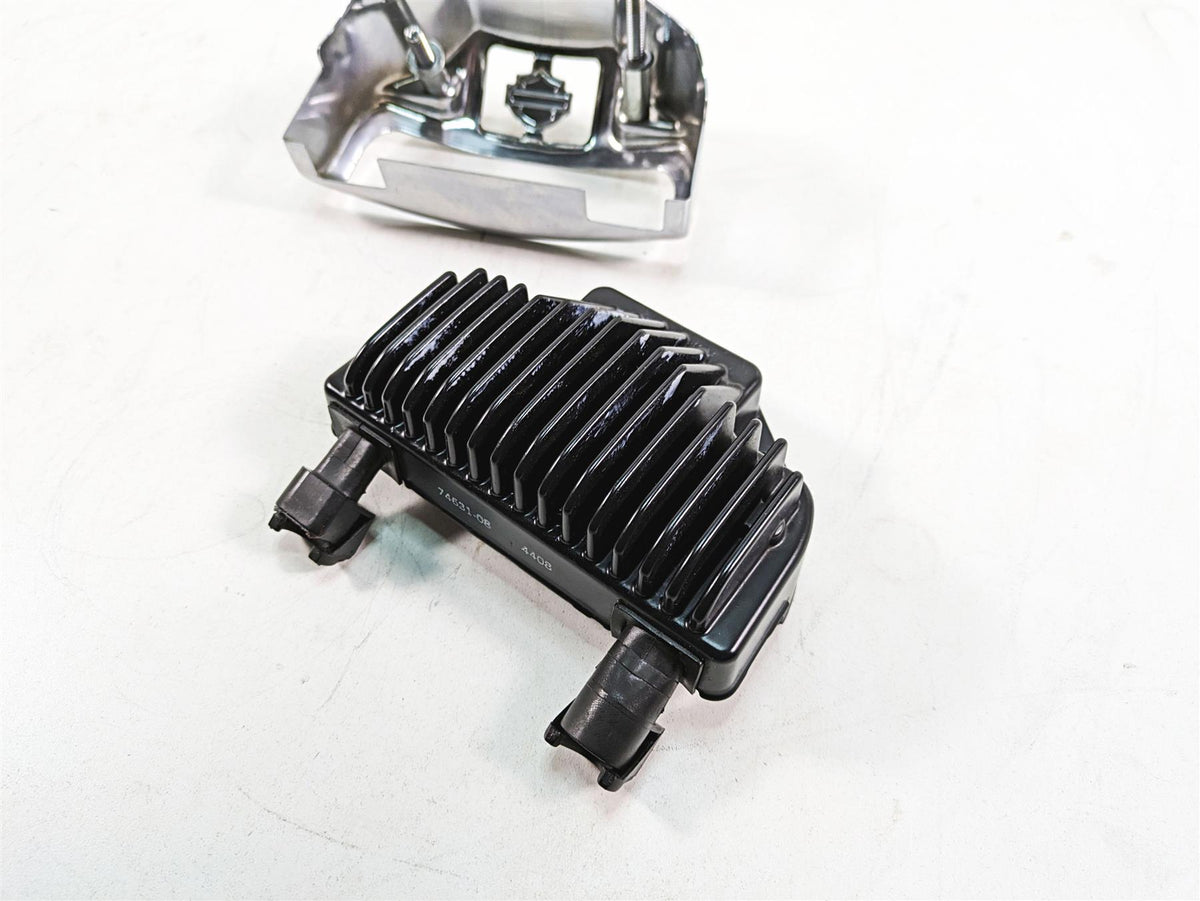 2009 Harley FXDF Dyna Fat Bob Rectifier Voltage Regulator + Cover 74631-08A {{ shop.shopifyCountryName }} - Mototech271