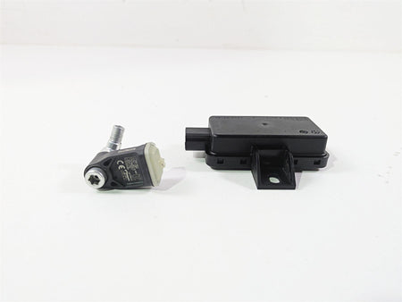2018 KTM 1290 Super Duke R Tire Pressure Sensor & Module 61412033000 60312032000 {{ shop.shopifyCountryName }} - Mototech271