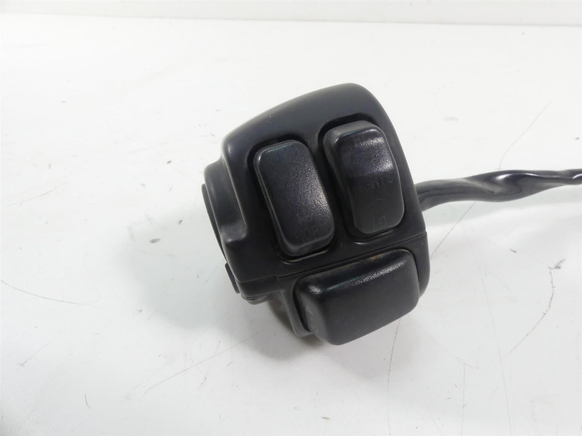 2013 Harley Davidson VRSCF Muscle Left Hand Light Control Switch 71682-06A {{ shop.shopifyCountryName }} - Mototech271