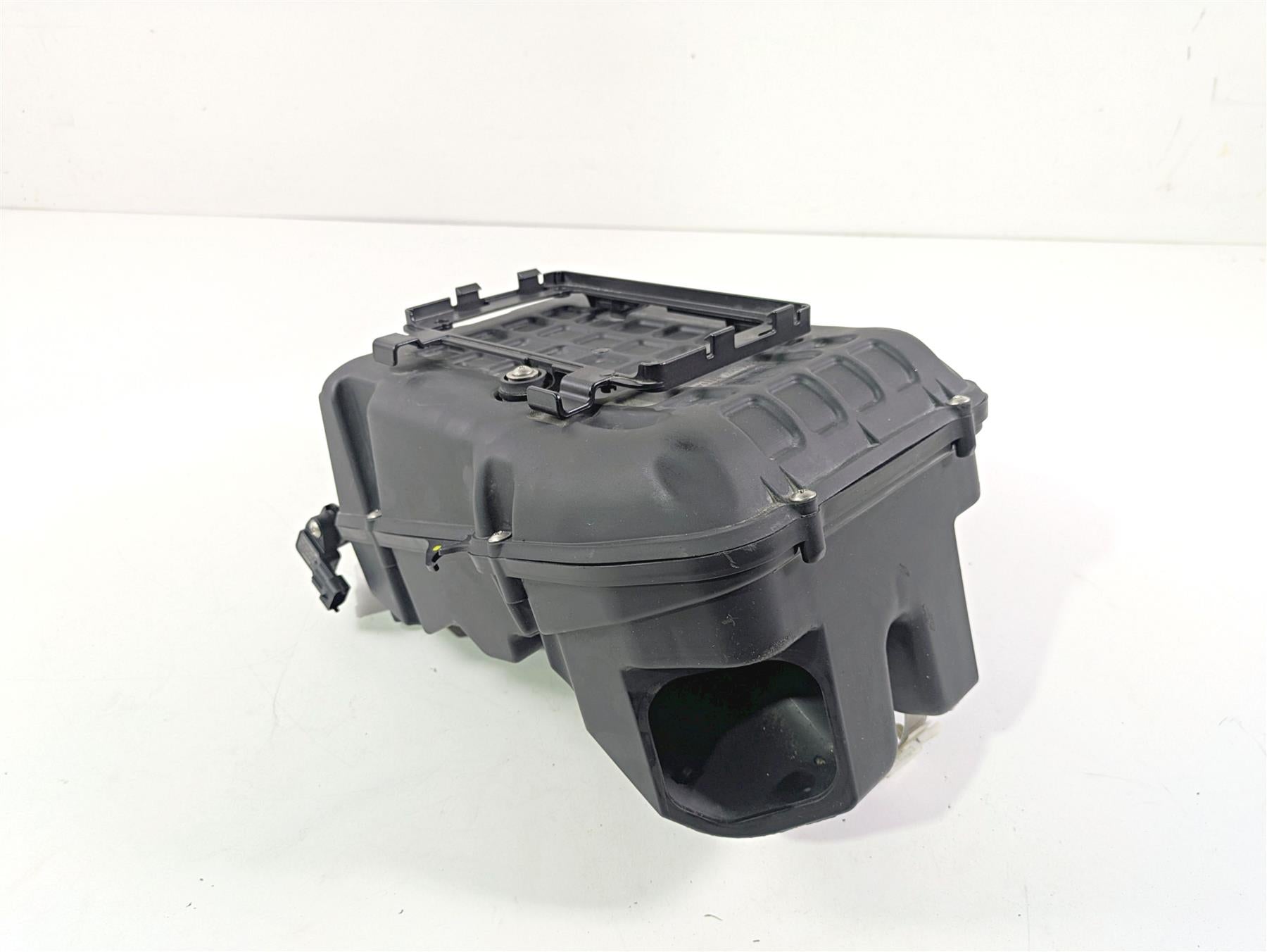 2017 Aprilia RSV 1100 Tuono V4 Factory Air Box Cleaner & Velocity Stacks 858931 {{ shop.shopifyCountryName }} - Mototech271