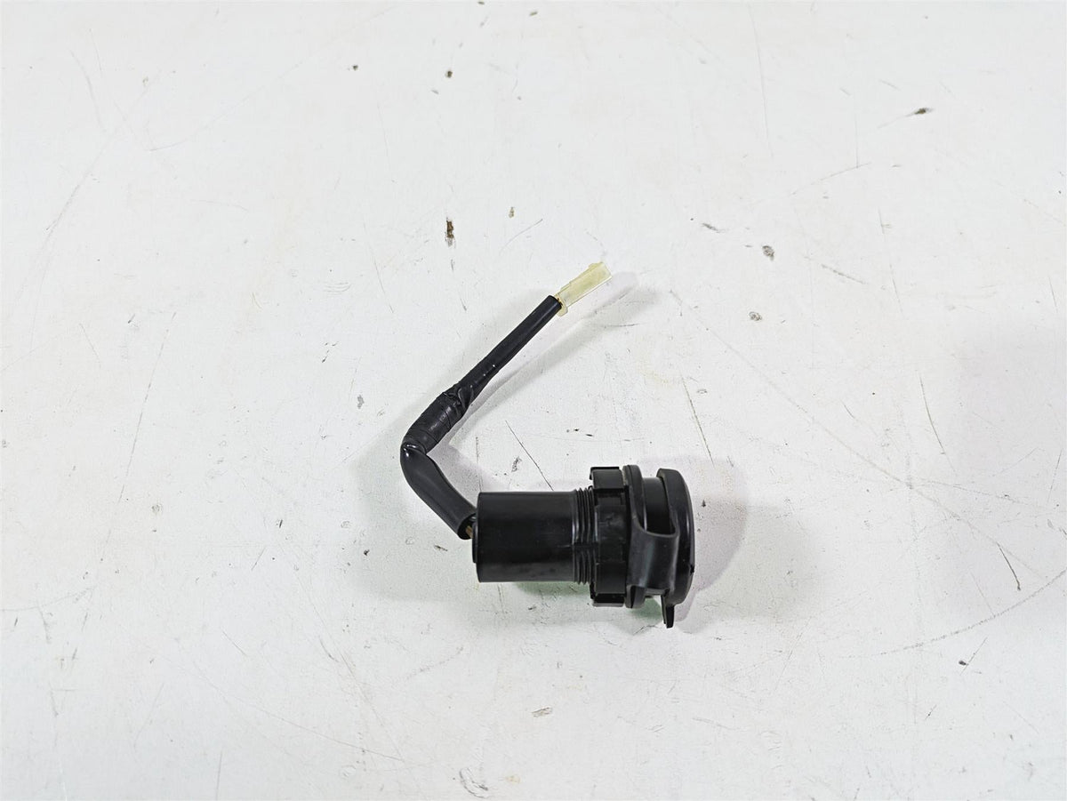 2021 Yamaha Tenere 700 XTZ7 12V Cockpit Power Supply Plug B56-8254B-01-00 {{ shop.shopifyCountryName }} - Mototech271