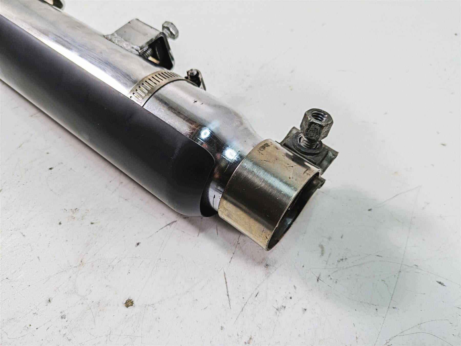 2017 Harley XL883 N Sportster Iron Vance Hines Slip On Exhaust Muffler Set 46361 {{ shop.shopifyCountryName }} - Mototech271