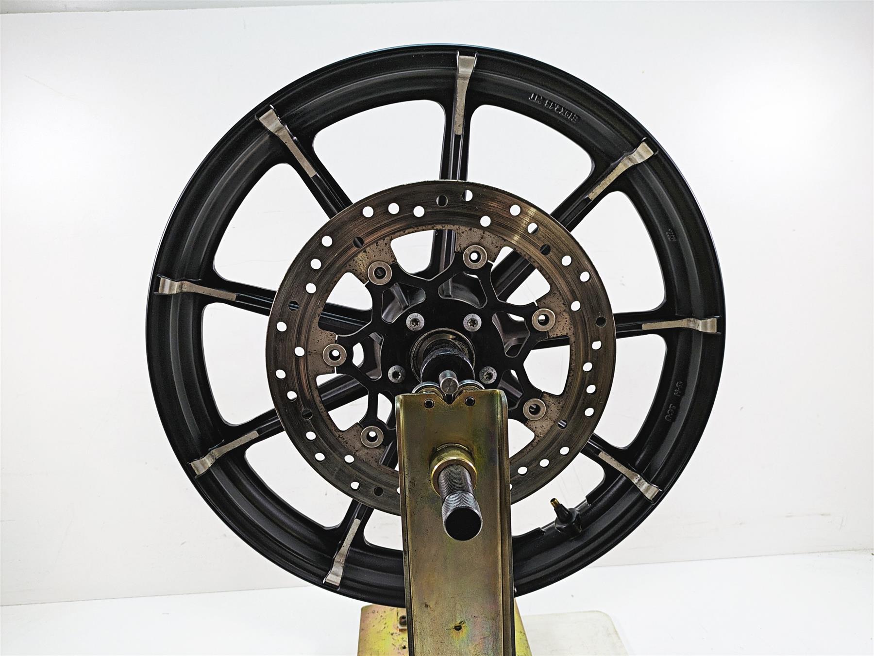 2019 Harley XL883N Sportster Iron Front Wheel Rim 9 Spoke 19x2.15 43300394 {{ shop.shopifyCountryName }} - Mototech271