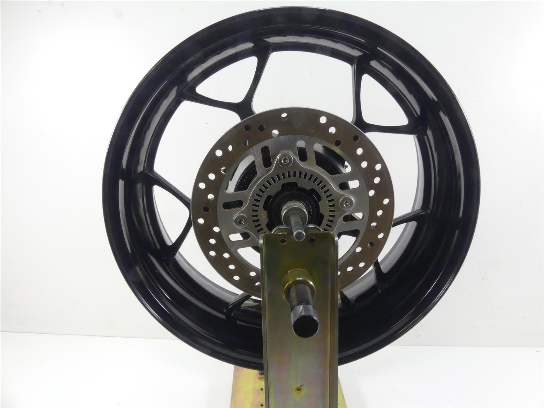 2021 Kawasaki ZX1400 ZX14R Ninja Straight Rear 17x6 Wheel Rim 41073-0731-18F {{ shop.shopifyCountryName }} - Mototech271