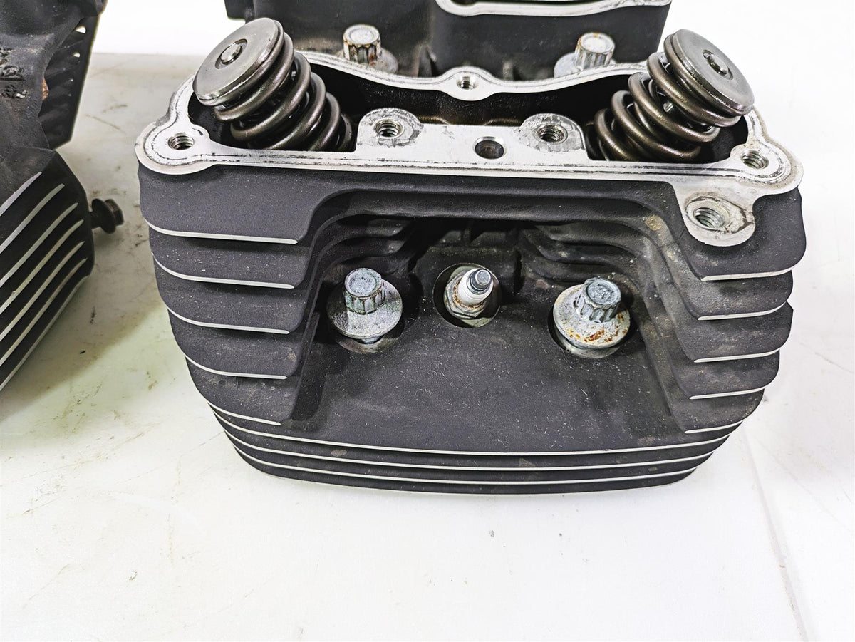 2003 Harley Dyna FXDL Low Rider 100TH Front Rear Cylinder Head Set 16723-99 {{ shop.shopifyCountryName }} - Mototech271