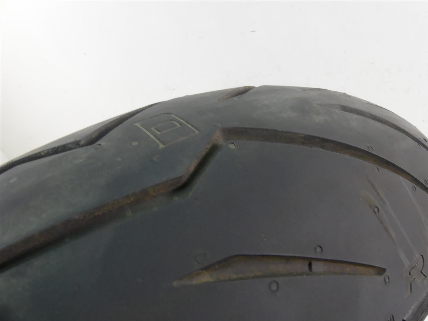 Used Rear Motorcycle Tire Pirelli Diablo Rosso 3 III 160/60-16 DOT3619 2635400 {{ shop.shopifyCountryName }} - Mototech271