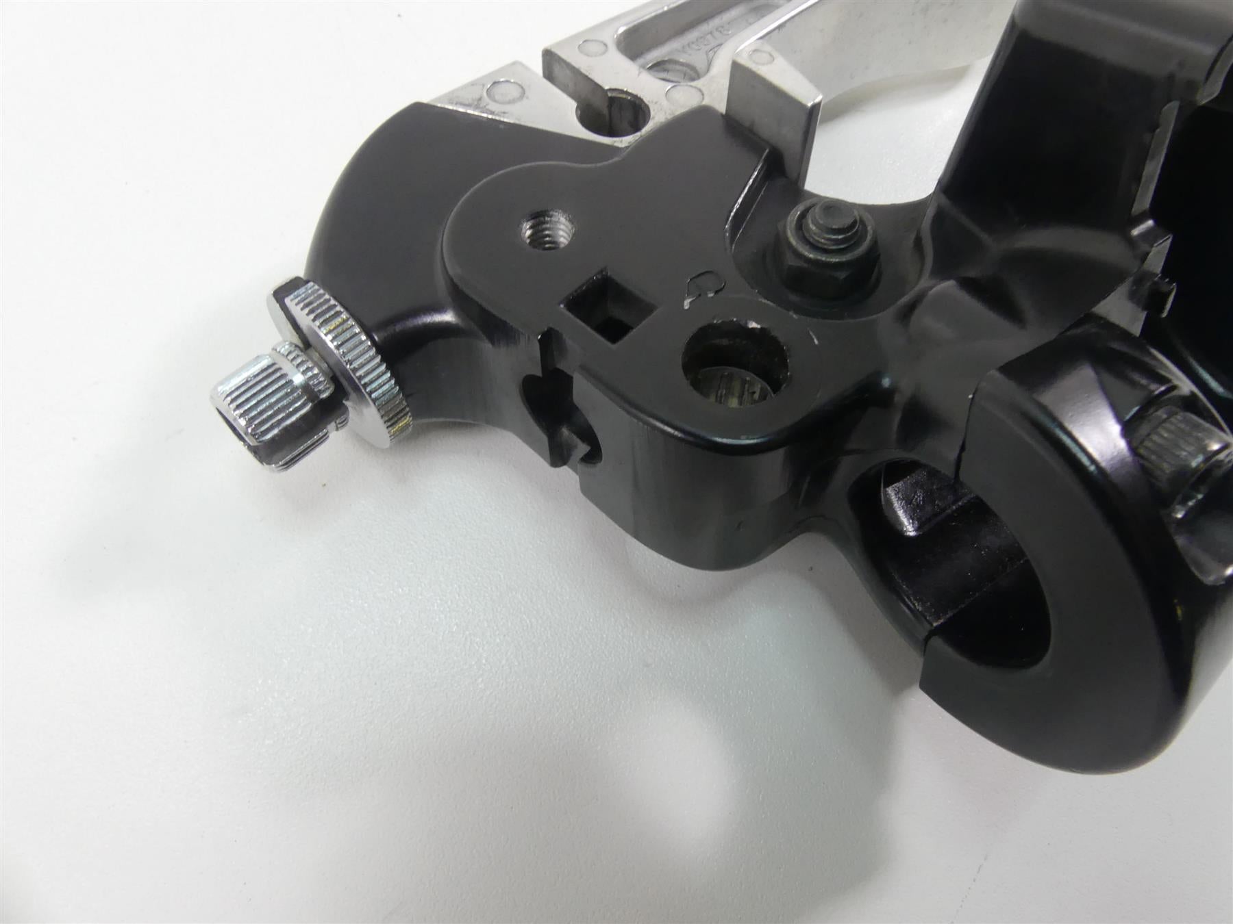 2013 Triumph Rocket 3 Touring Clutch Perch & Lever Handle T2043040 {{ shop.shopifyCountryName }} - Mototech271