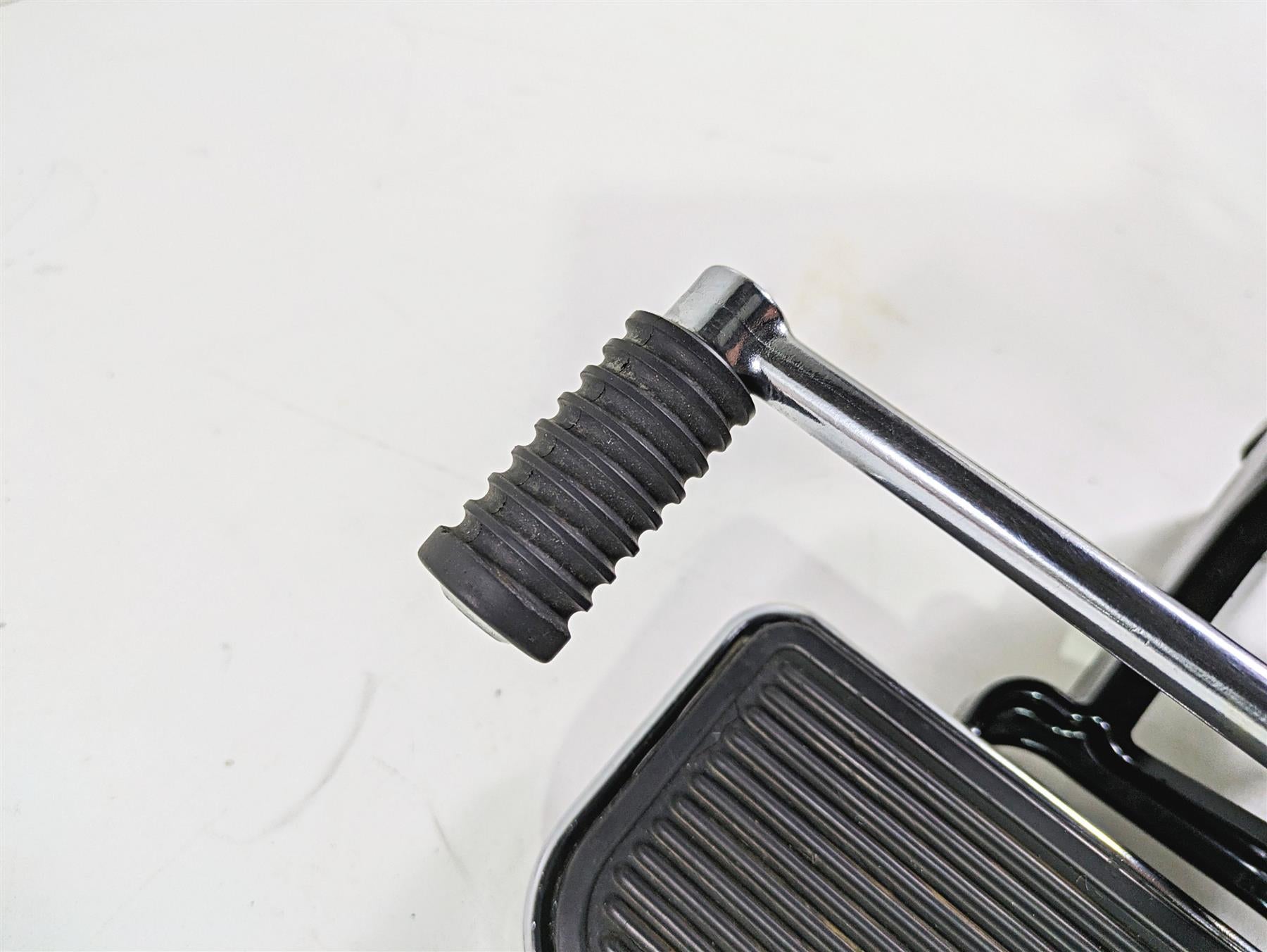 2008 Harley FLSTC Softail Heritage Front Left Floor Board + Shifter Set 33630-07 {{ shop.shopifyCountryName }} - Mototech271