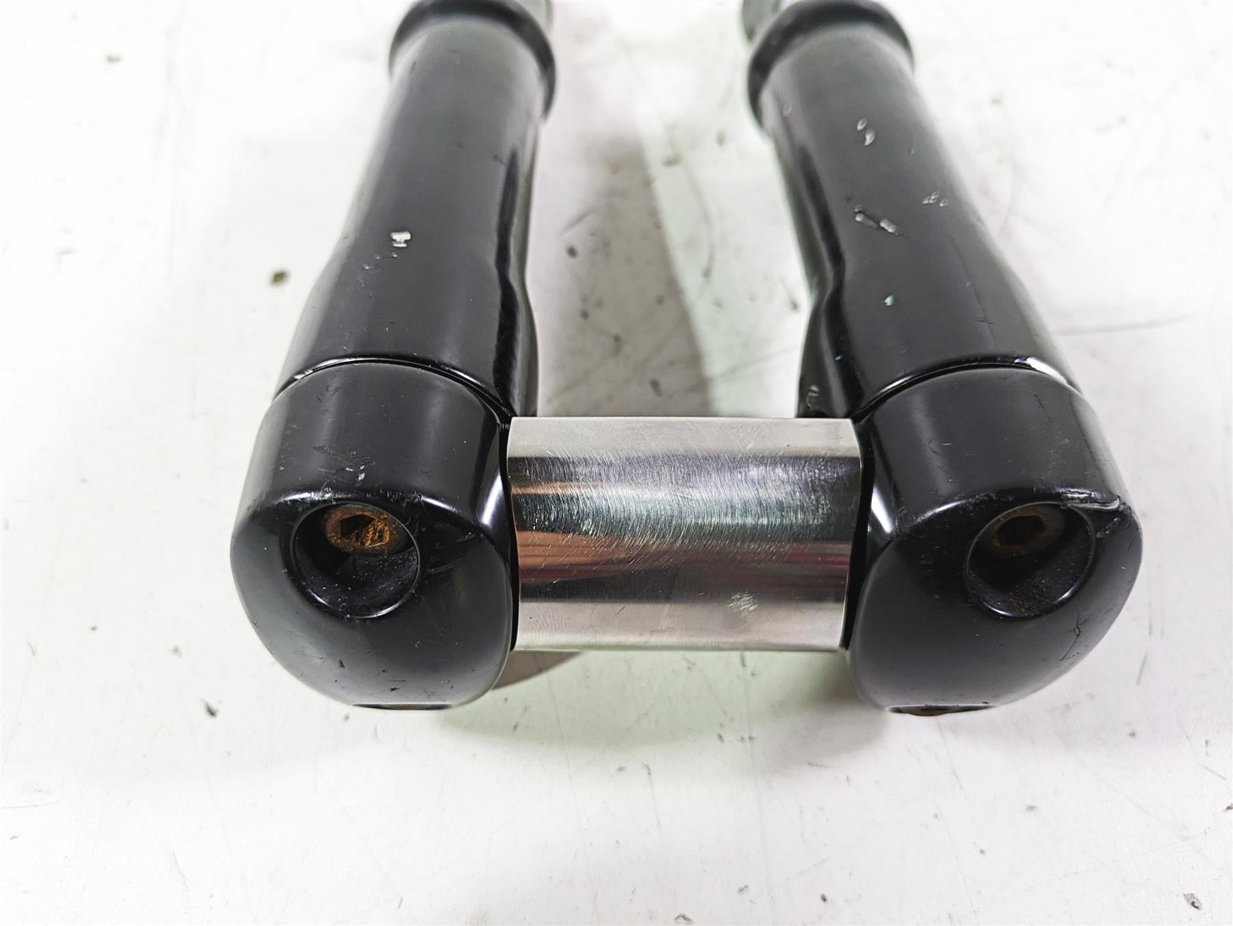 2021 Harley Softail FLSL Slim Handlebar Riser Holder Clamp 55984-07 {{ shop.shopifyCountryName }} - Mototech271