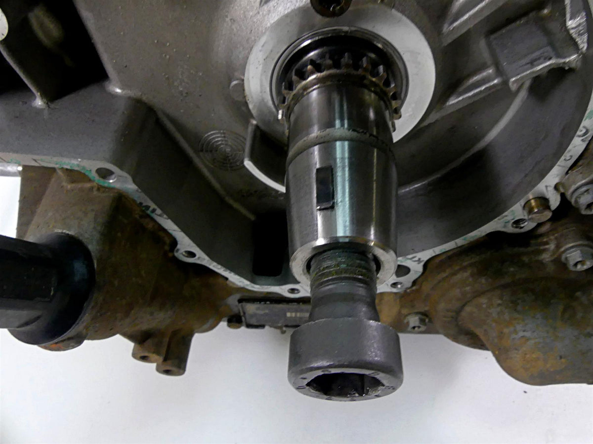 2018 Can Am Commander 1000R XT Engine Bottom End Crankcase Crank Case 420686416 {{ shop.shopifyCountryName }} - Mototech271