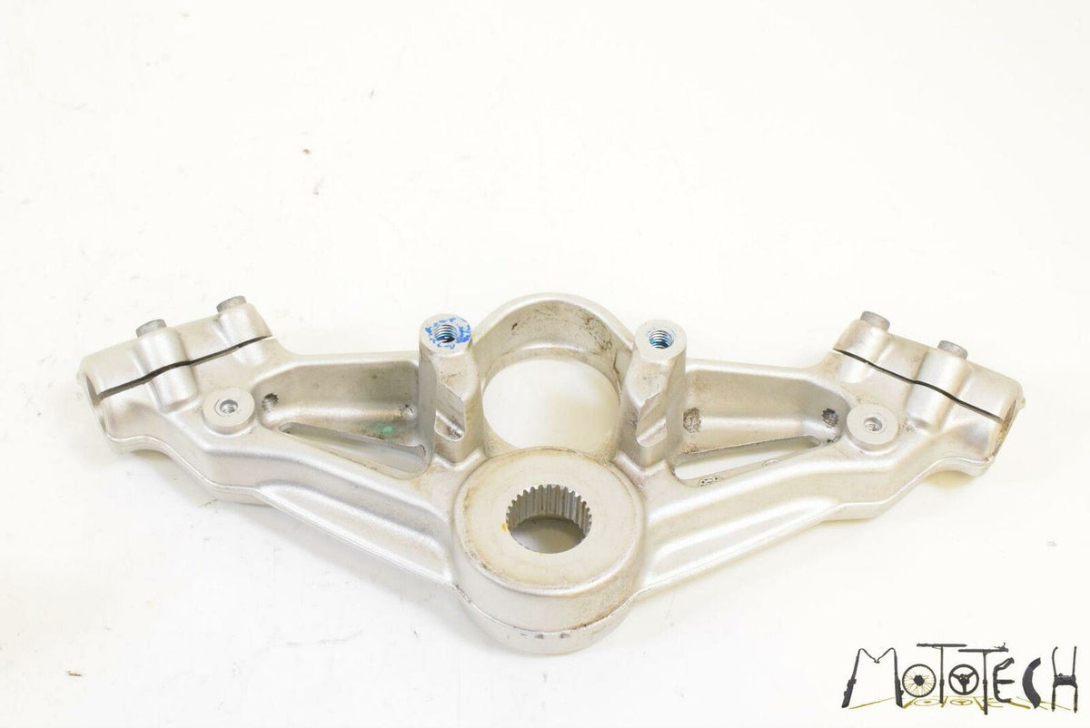 2009 BMW K1300 K1300S K40 Upper Triple Tree Steering Clamp 32717707554 {{ shop.shopifyCountryName }} - Mototech271